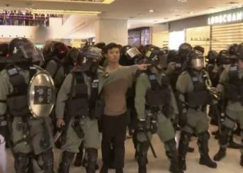 Hong Kong police the target of both anger, love as rallies continue