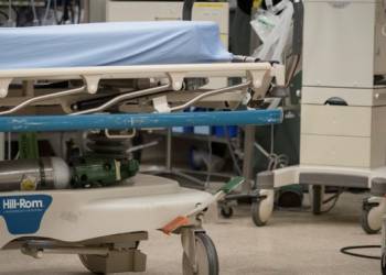 COVID-19: Canadian hospital space a concern despite lessons from SARS, experts say