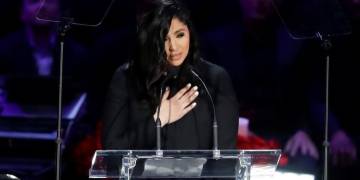 Vanessa Bryant ‘devastated’ by reported sharing of graphic Kobe Bryant helicopter crash photos