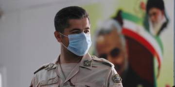 Coronavirus: Death toll climbs to 354 in Iran as officials work to contain outbreak