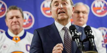 NHL bans business travel outside North America amid coronavirus outbreak
