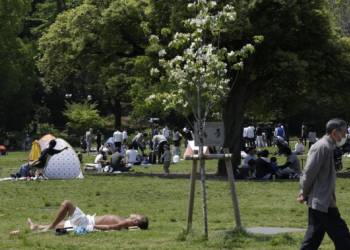 Coronavirus: With no fear of penalties, Japanese defy stay-at-home requests