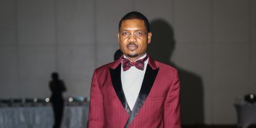 Nigerians Cant Stop Tweeting About Quiloxs Shutdown & Shina Pellers Arrest