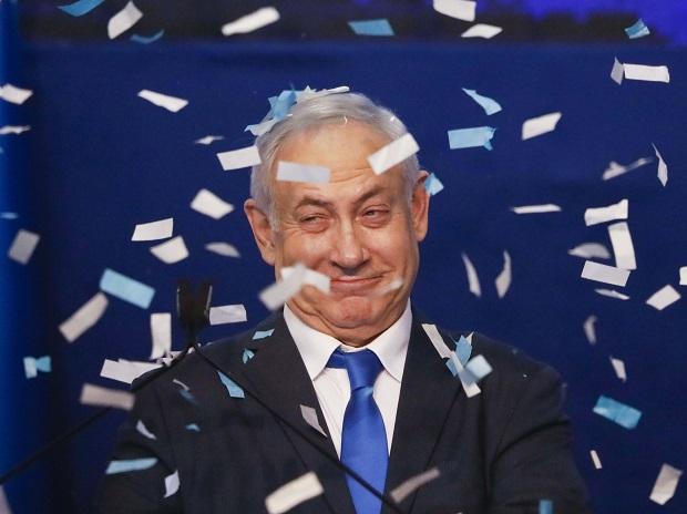 Israel SC allows PM Netanyahu to form govt despite corruption charges