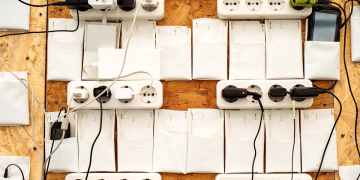 A new battery could keep your phone charged for five days