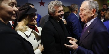 Snubbing Iowa, Bloomberg Charts Own Path in 2020 Contest