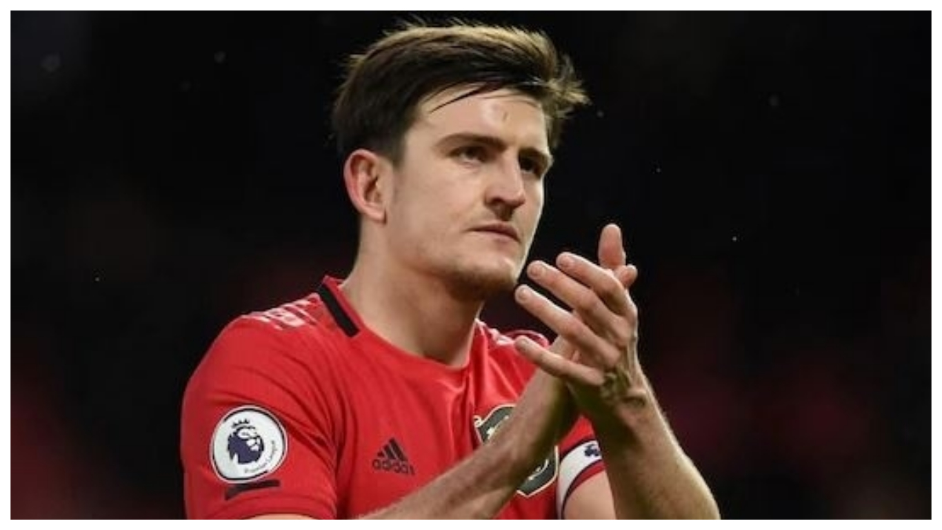 Angry Man Utd fans blast Harry Maguire after Everton draw